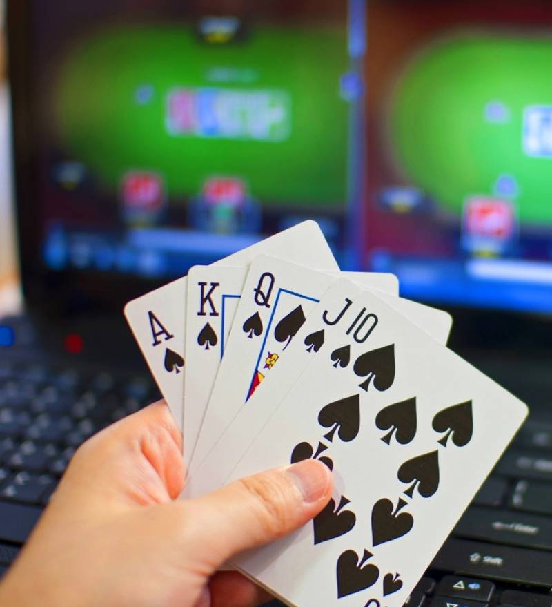 Online poker review